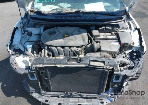 2015 Hyundai Elantra Se из США, поврежденный, VIN 5NPDH4AE7FH603695